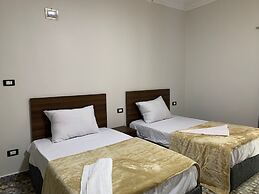 Pyramids Heritage INN