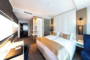 Best Western Premier Royal Blue - Adult Only