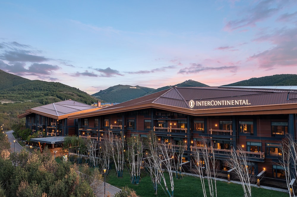Intercontinental Chongli by IHG