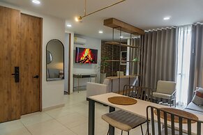 Cerritos Premium Tower & Mall