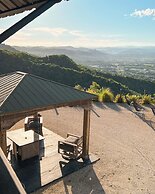 THE VIEW LUXE