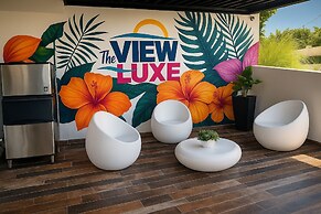 THE VIEW LUXE