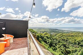 THE VIEW LUXE