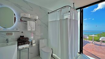 THE VIEW LUXE