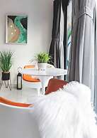 THE VIEW LUXE