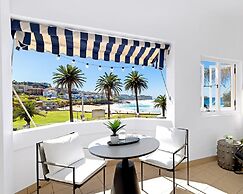 Absolute Seafront Bronte