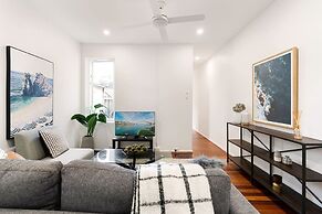 Bright Central Darlinghurst