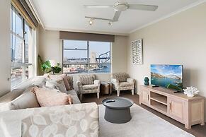 Harbourside 53 in Mcmahons Point