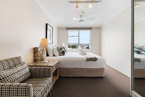 Harbourside 53 in Mcmahons Point