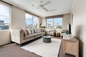 Harbourside 53 in Mcmahons Point