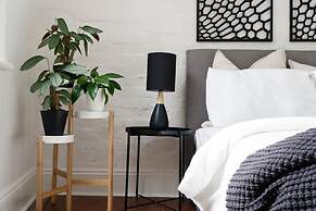 Perfect Laneway Terrace Surry Hills
