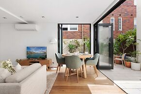 Relaxed Beachside Townhouse