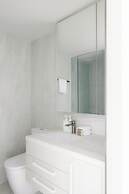 Kirra Point Holiday Apartments
