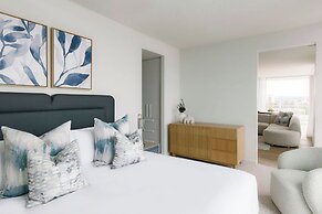 Kirra Point Holiday Apartments