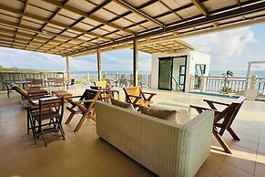 The Rock Samui Poshtel Lamai Beach