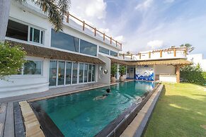 The Rock Samui Poshtel Lamai Beach