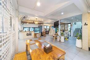 The Rock Samui Poshtel Lamai Beach