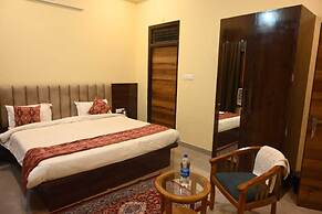 Saraswati Luxurius Home Stay