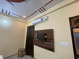 Saraswati Luxurius Home Stay