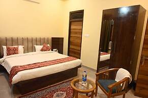 Saraswati Luxurius Home Stay