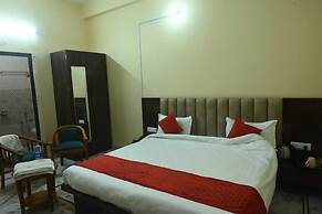 Saraswati Luxurius Home Stay