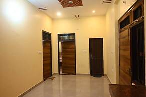 Saraswati Luxurius Home Stay