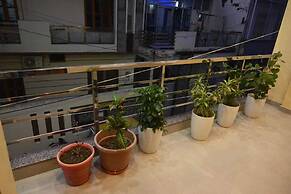 Saraswati Luxurius Home Stay