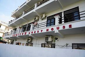 Benison Guest House