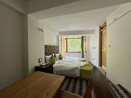 Turtuk Ashoor Guest House