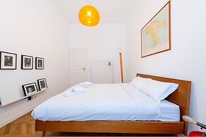Boho 202 in Rome With 2 Bedrooms and 2 Bathrooms