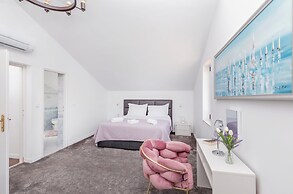 Villa Elixir