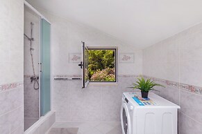 Villa Elixir