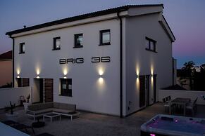 Brig 36