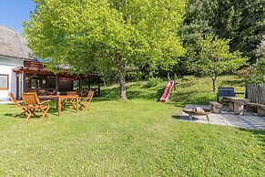 Suite Alder embraced by nature
