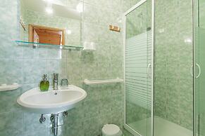 Suite Alder embraced by nature