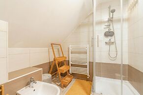 Suite Alder embraced by nature