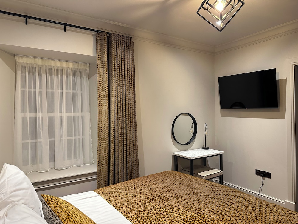 King Street Aparthotel
