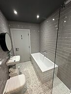 King Street Aparthotel