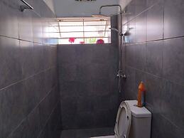 Captivating 4-bed House - Garden & Free Parking