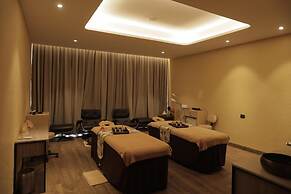 Radisson Resort Hatgad Saputara