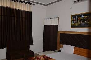 Goroomgo Hotel Rajawat Madhya Pradesh