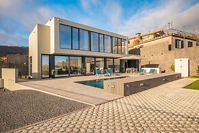 Villa Elysian Oasis by Homie