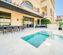 Modern 3BR Palm Penthouse w Private Plunge Pool