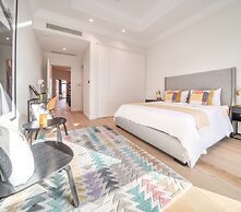 Modern 3BR Palm Penthouse w Private Plunge Pool