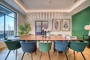 Modern 3BR Palm Penthouse w Private Plunge Pool