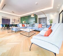 Modern 3BR Palm Penthouse w Private Plunge Pool