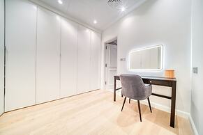 Modern 3BR Palm Penthouse w Private Plunge Pool