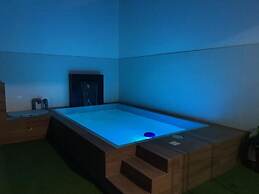 Hostal Macacona