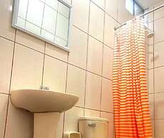 Hostal Macacona