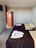 Hostal Macacona